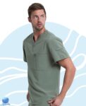 Chaqueta uniforme médico caballero Dickies modelo DK635 verde olivo, izquierda
